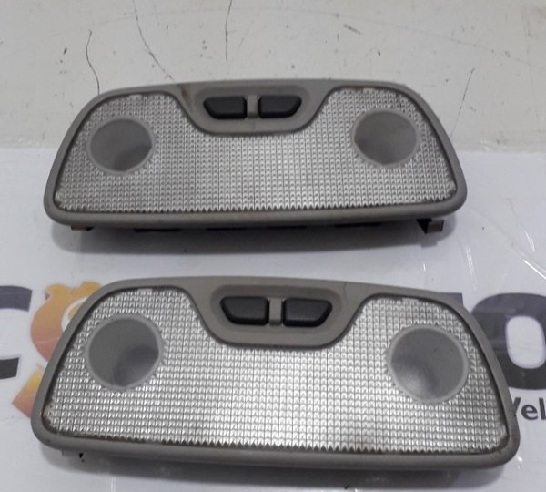 Luz De Teto Traseiro Volvo Xc90 2.5 4x4 2005 - Par-usado