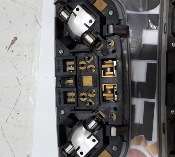 Luz De Teto Traseiro Volvo Xc90 2.5 4x4 2005 - Par-usado