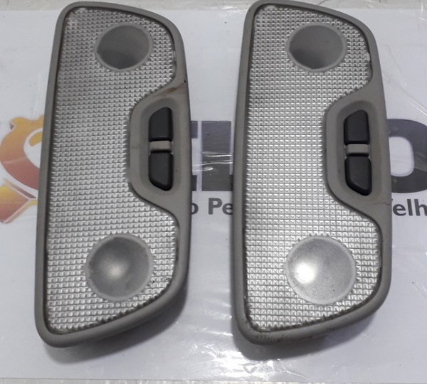 Luz De Teto Traseiro Volvo Xc90 2.5 4x4 2005 - Par-usado