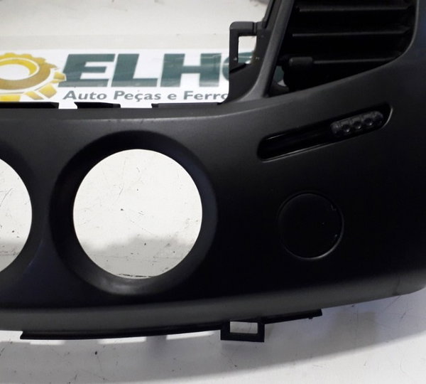 Moldura Central Do Painel Mitsubishi Triton 3.2 2010-usado