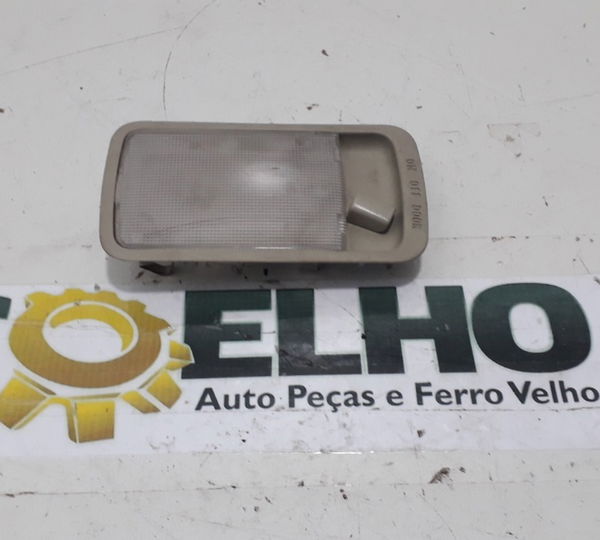 Luz Cortesia Nissan Grand Livina 1.8 Flex 2010