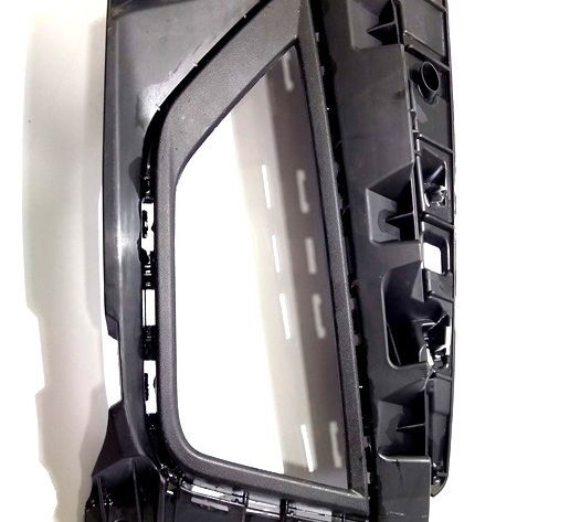 Moldura Farol De Milha Direito Vw Virtus Polo 2018 Direito