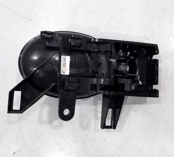 Maçaneta De Porta Dianteira Esquerda Nissan Versa 2018 Usado Original Foto Dianteira