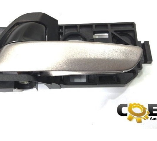 Maçaneta Interna Porta Tras Esq Honda New Fit 2015 (290) Prateado Traseira