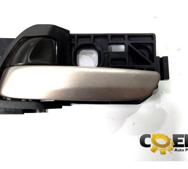 Maçaneta Interna Porta Diant Esq Honda New Fit 2015 (295) Prateado Dianteira