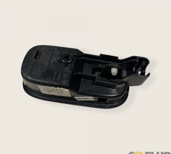 Maçaneta Interna Traseira Esquerda Fiat Mobi 17/18 (1025) Preto Traseira