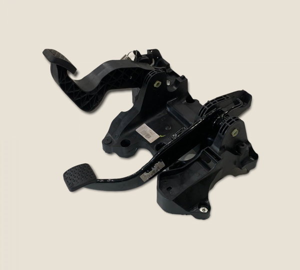 Pedaleira Suporte Onix Lt 1.0 2019 (3939)