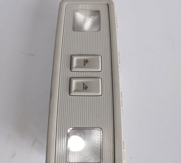 Luz De Teto Volkswagen Polo/virtus Original