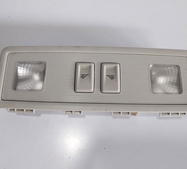 Luz De Teto Volkswagen Polo/virtus Original