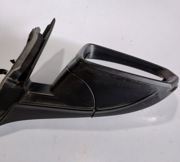 Retrovisor D/direito Elétrico Externo Polo 20