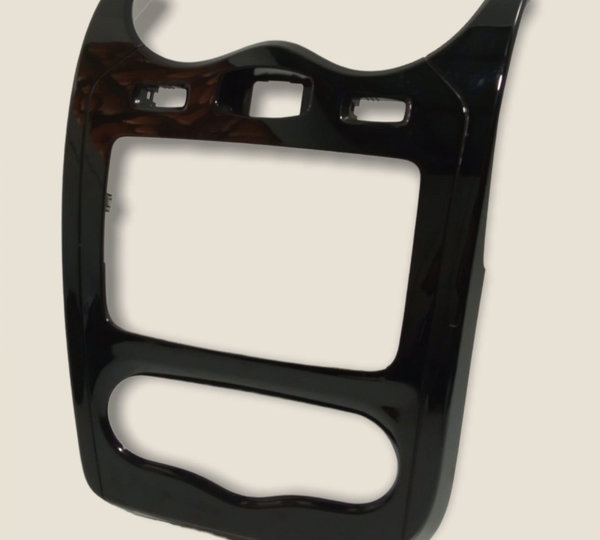 Moldura Painel Central Renault Sandero Stepway 2013/2014 (g)