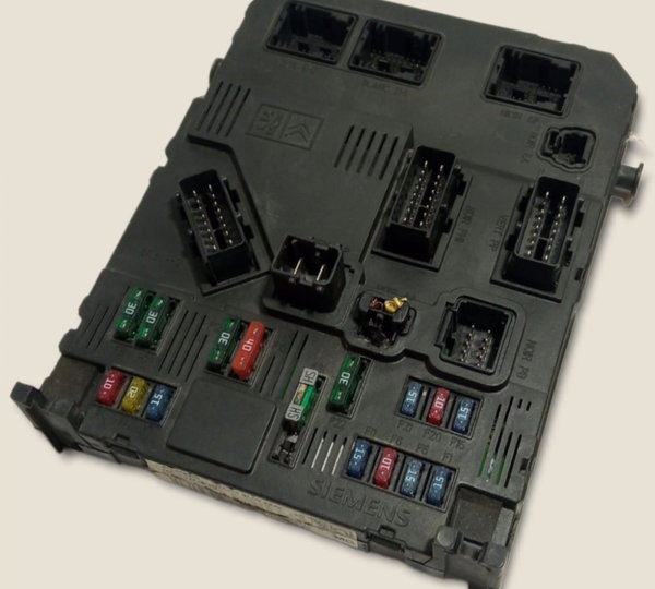 Módulo Bsi Peugeot 206 1.0 16v S118085210 (g)