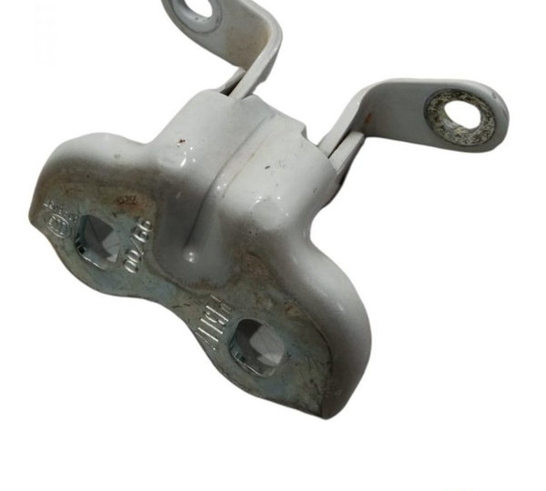 Dobradiça Porta Dianteira Le Chevrolet Onix 1.4 Ltz 2015/16