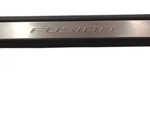 Soleira Porta Dianteira Le Ford Fusion Awd 2.0 2012/13