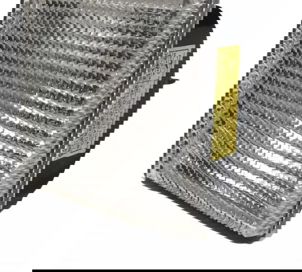 Lanterna Traseira Effa Towner Jr E