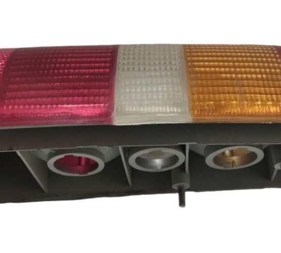 Lanterna Direita Ford Courier 2003 Direito