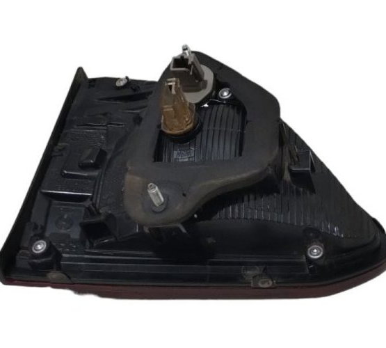 Lanterna Tampa Traseira Lado Esquerdo Vw Fox 2019 Esquerdo