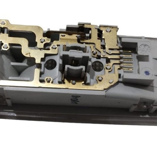 Luz De Teto Cortesia 2 Botões Renault Duster Logan Sandero