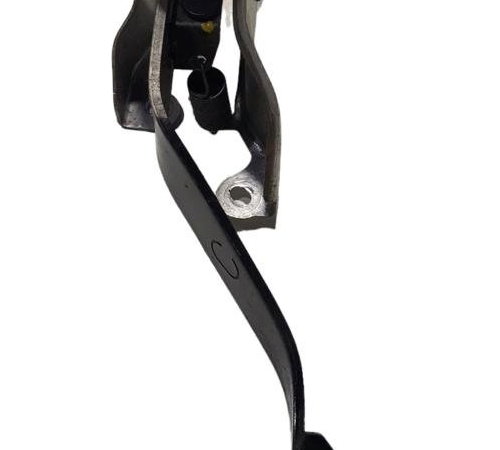 Pedal Embreagem Toyota Etios Sedan 1.5  2013 A 2018