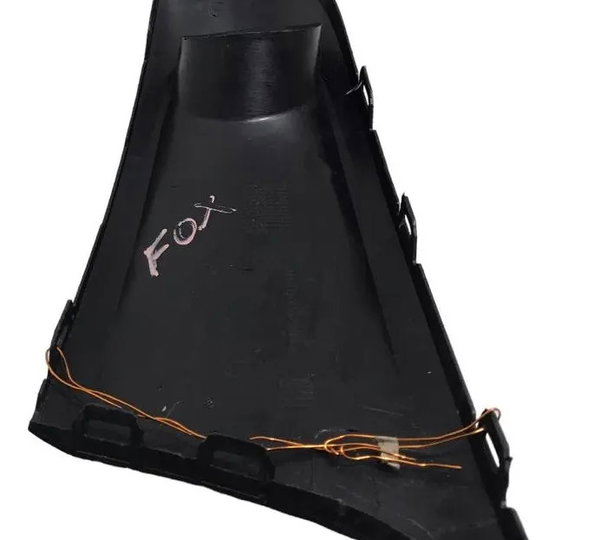 Moldura Farol Milha Lado Direito Fox Spacefox 2009 A 15 Vw