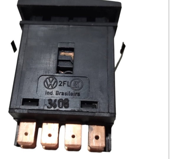 Botão Pisca Alerta Gol Saveiro Parati G3  G4