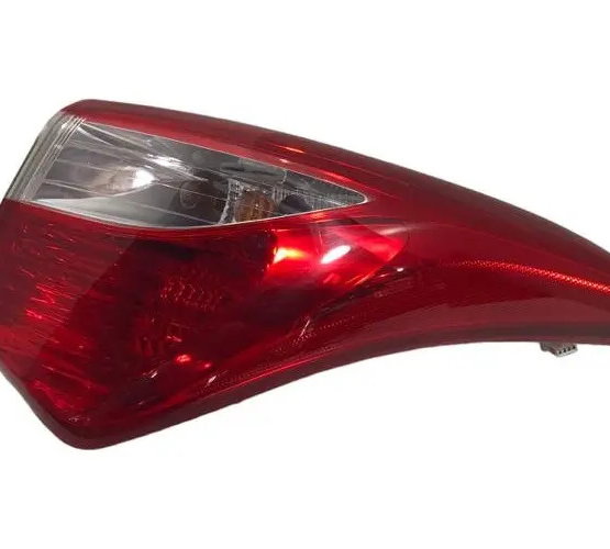 Lanterna Trasei/direi Carroceria Hyundai Hb20 2013/15