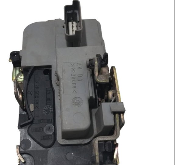 Fechadura Dianteiro Direito Peugeot 206 2007 2008 2009 2010