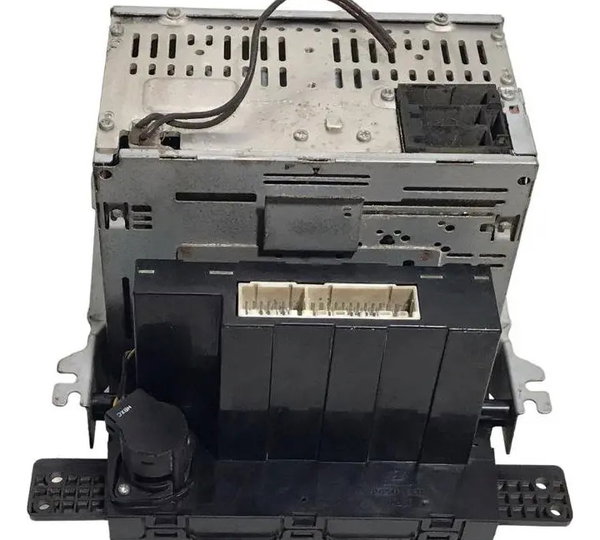 Radio/comando Ar Cond Digital Tucson 2015/2016 972502e201