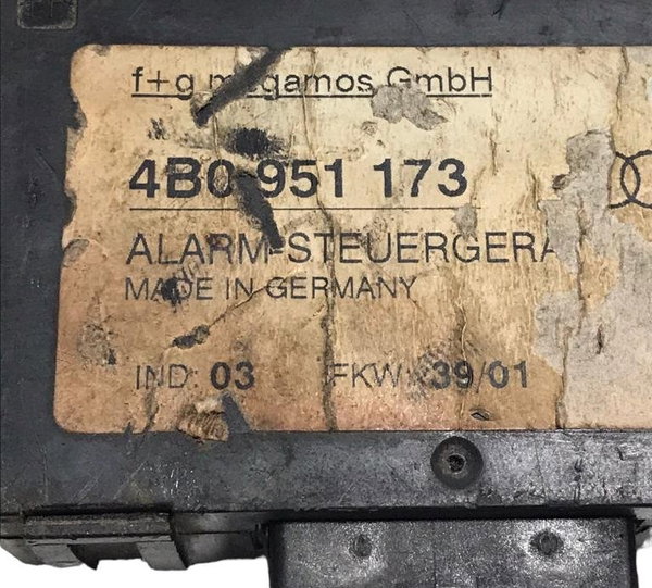 Módulo Central De Alarme Audi A3/a4 98/2005 4b0951173