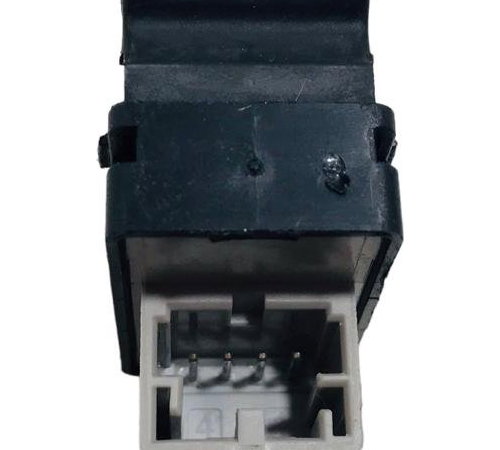 Botão Vidro Eletrico Dian Direito Vw Gol/voyage G5/g7 09/18