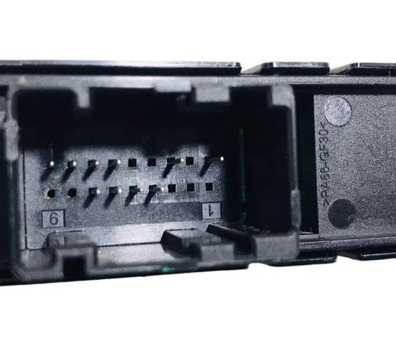 Comando Alerta/trava/desembaçador Fiat Argo Drive 2017/2020