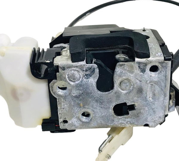 Fechadura Porta Dianteira Direita Fiat Doblo 1.8 2010