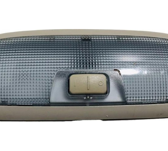 Luz Cortesia Ford Focus 2011 -usado