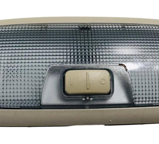 Luz Cortesia Ford Focus 2011 -usado