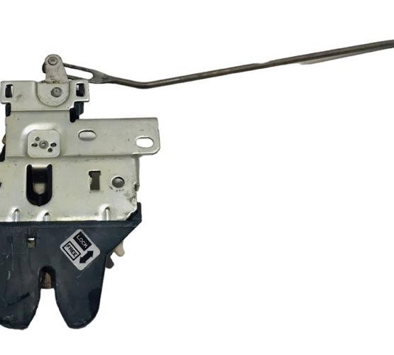 Fechadura Da Tampa Traseira Mitsubshi Galant 1997/99