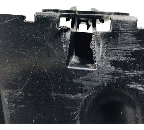 Protetor Lado Esquerdo Tanque Peugeot 2008 17/20 9815025380