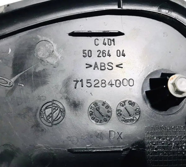 Acabamento Externo Tras Direito Fiat Palio 96/2004 715284000