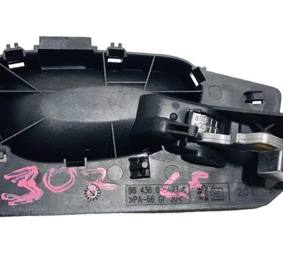 Maçaneta Interna L/esquerdo Peugeot 307 Cromada 9643604577