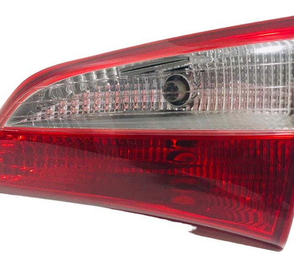 Lanterna Traseira Porta Malas L/direito Hyundai Hb20 2012/14