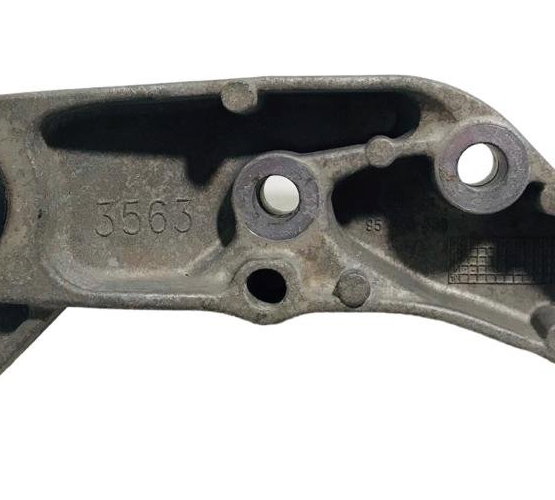 Suporte Coxim Traseiro Cambio Gm Onix 2019 95463563