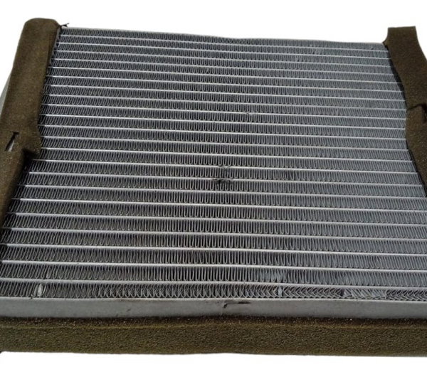 Radiador Ar Quente Polo Spacefox Audi Marca Behr Original