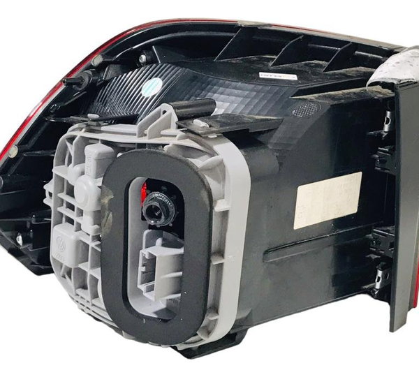 Lanterna Traseira Direita Vw Fox 2015/19