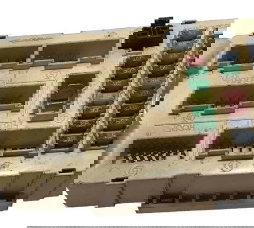 Caixa Fusiveis Bsi Hyundai Santa Fe 2009