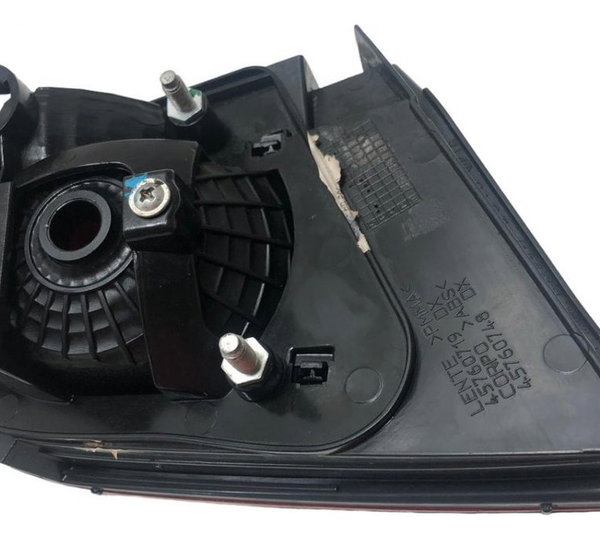 Lanterna Da Tampa Traseira Direita Fiat Siena 2010 C/detalhe Vermelho