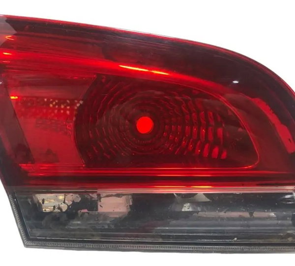 Lanterna Tampa Traseira Esquerda Fiat Siena 2010 C/detalhe Vermelho