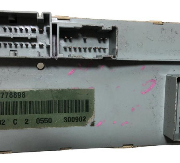Caixa Fusiveis Interna Fiat Stilo 1.8 8v 2006