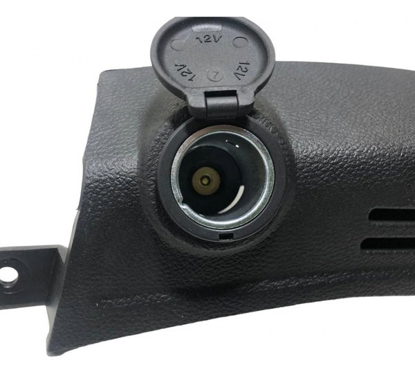 Moldura Tomada 12v Acendedor Chevrolet Tracker 2015