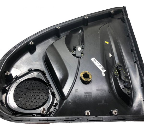 Forro Porta Traseira Direita Chevrolet Onix 2018 C/detalhe