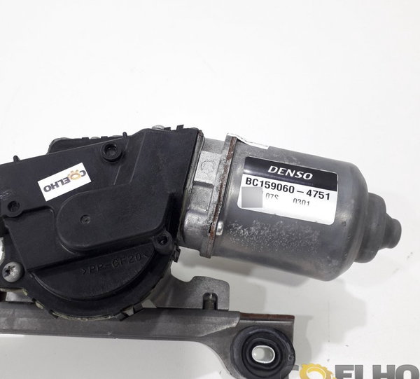 Galhada Limpador De Parabrisa Toyota Etios 2016