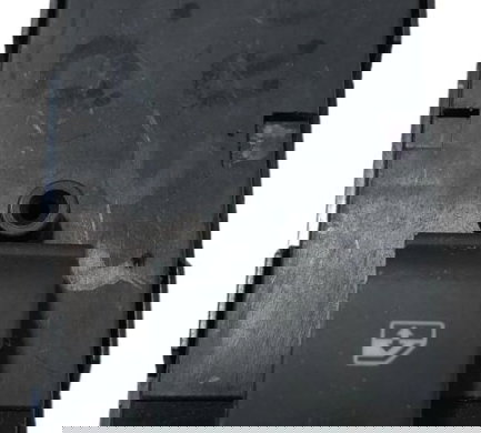 Botão Vidro Elétrico Dianteiro Direito Chevrolet Cruze 2014